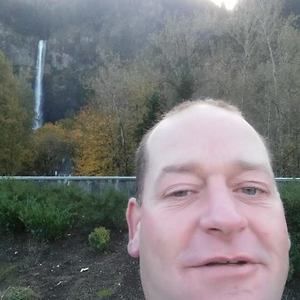 Meet your Posher, Jim